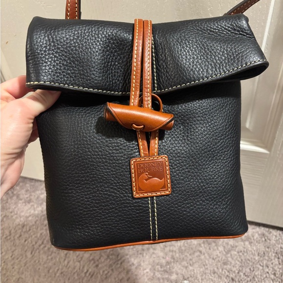 Dooney & Bourke Handbags - Dooney & Bourke Black Leather Crossbody with Brown Trim